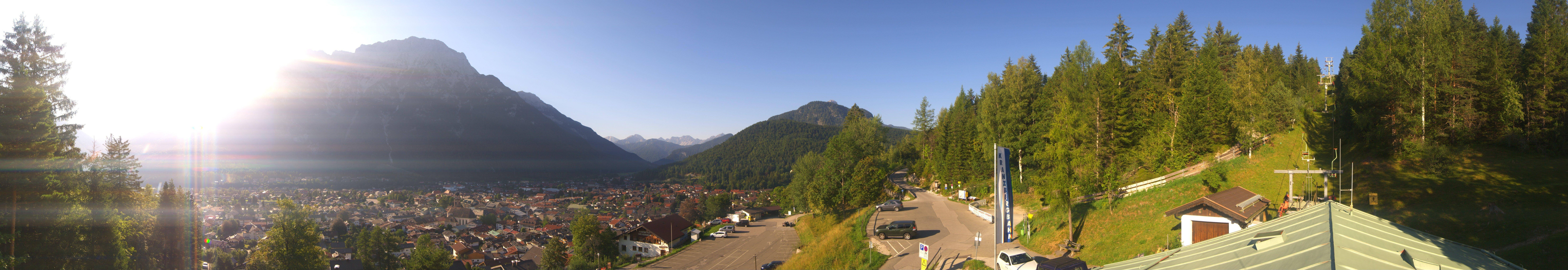 Archiv Foto Webcam Mittenwald Panoramablick