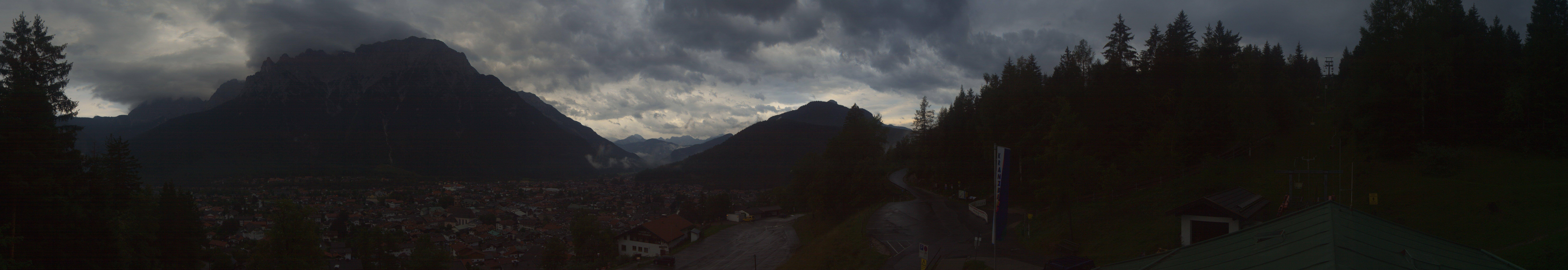 Archiv Foto Webcam Mittenwald Panoramablick