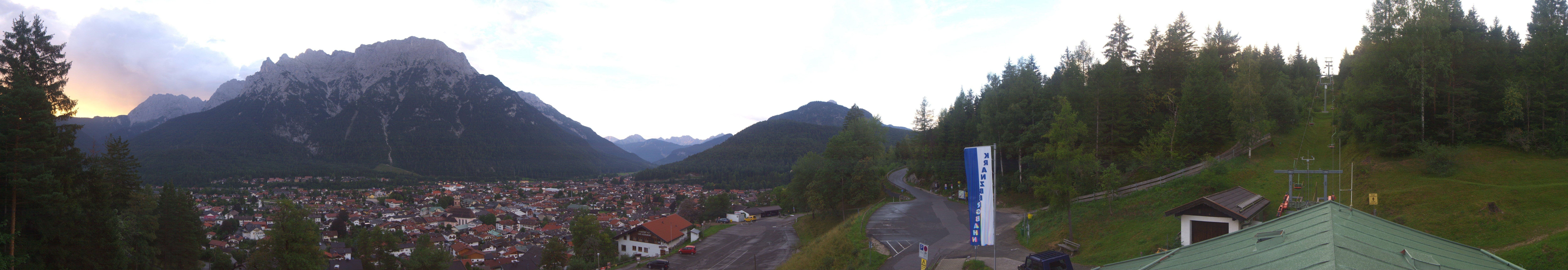 Archiv Foto Webcam Mittenwald Panoramablick