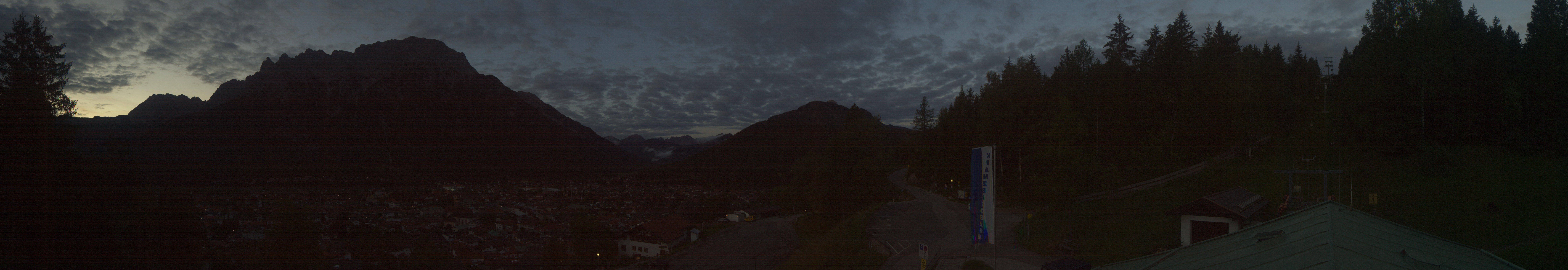 Archiv Foto Webcam Mittenwald Panoramablick