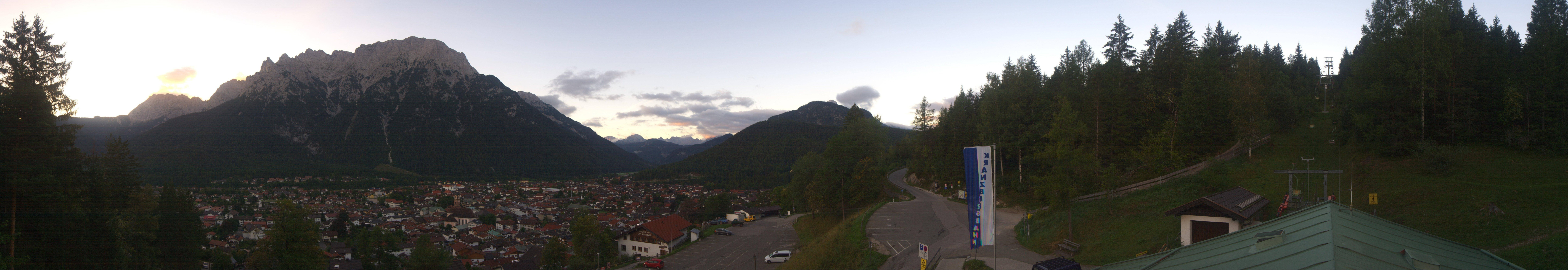 Archiv Foto Webcam Mittenwald Panoramablick