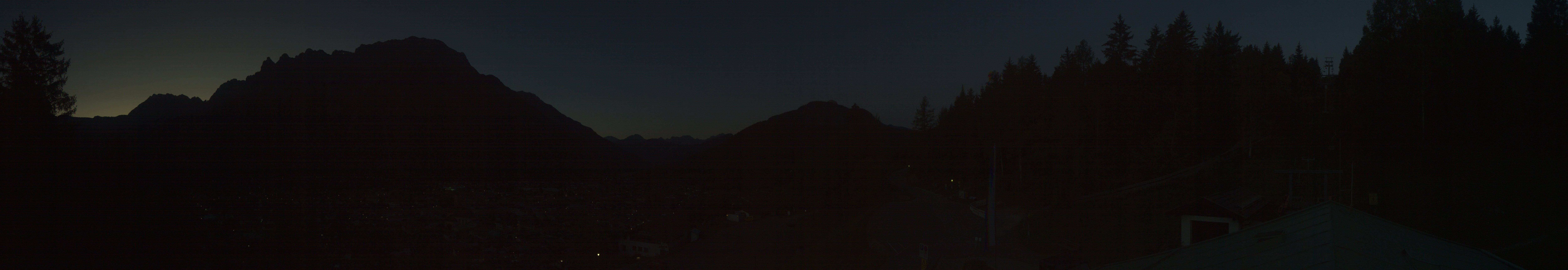 Archiv Foto Webcam Mittenwald Panoramablick
