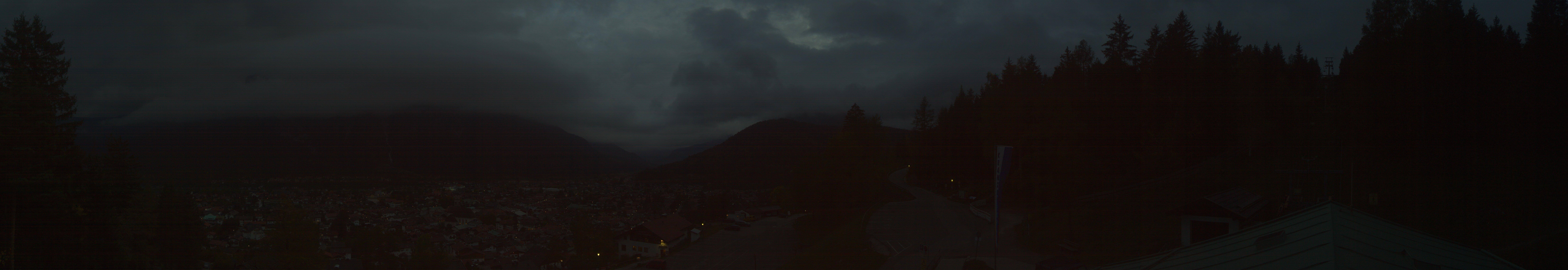 Archiv Foto Webcam Mittenwald Panoramablick