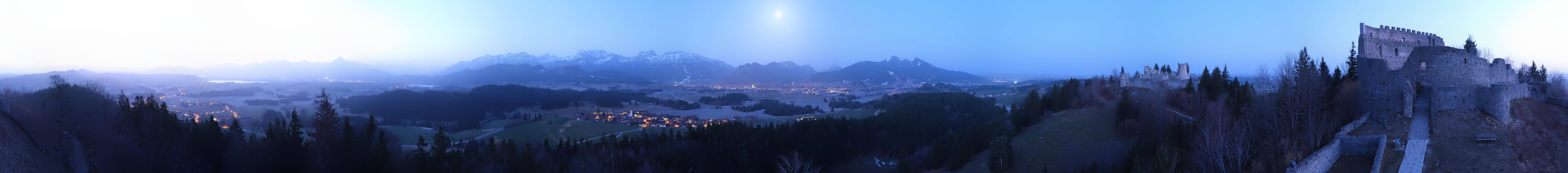 Archived image Webcam View Castle ruins Eisenberg