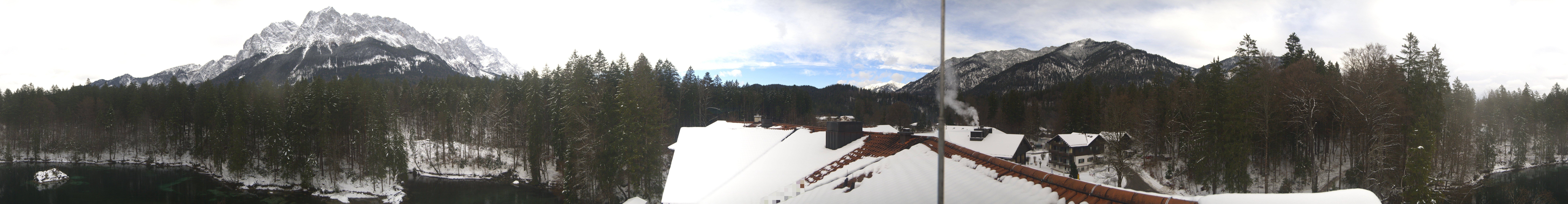 Archiv Foto Webcam Grainau: Zugspitzblick vom Hotel am Badersee