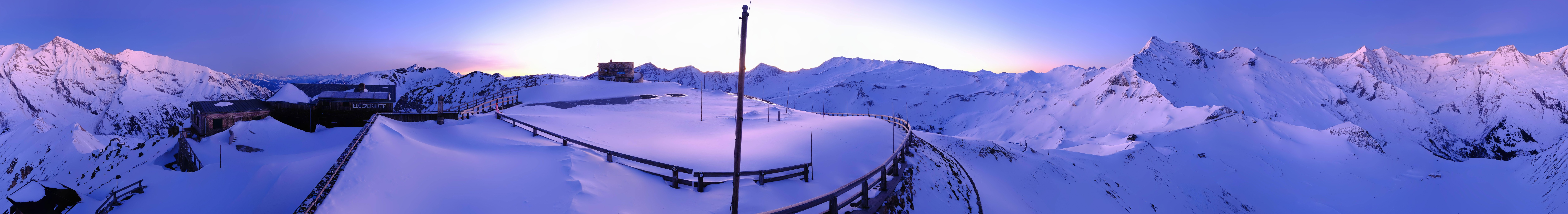 Archived image Webcam Panorama Grossglockner High Alpine Road - Edelweißhütte