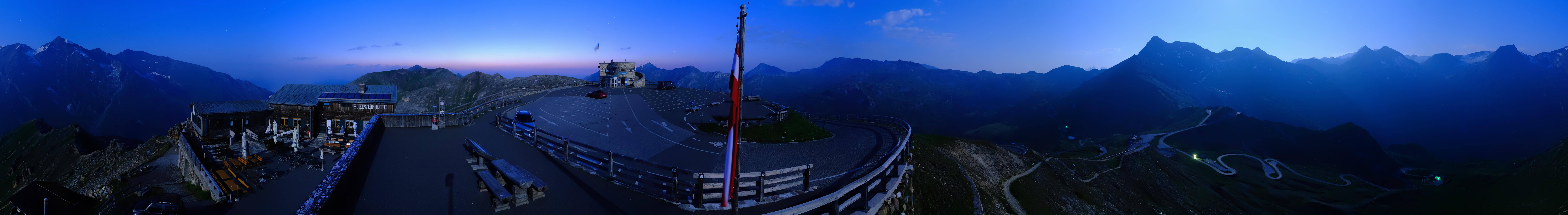 Archived image Webcam Panorama Grossglockner High Alpine Road - Edelweißhütte