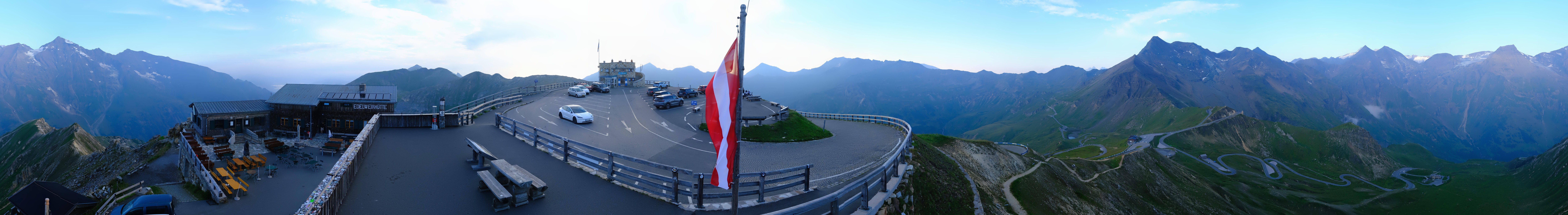 Archived image Webcam Panorama Grossglockner High Alpine Road - Edelweißhütte