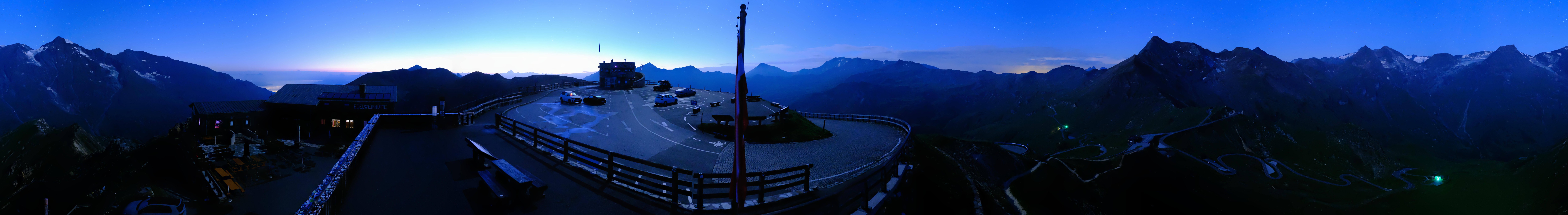 Archived image Webcam Panorama Grossglockner High Alpine Road - Edelweißhütte