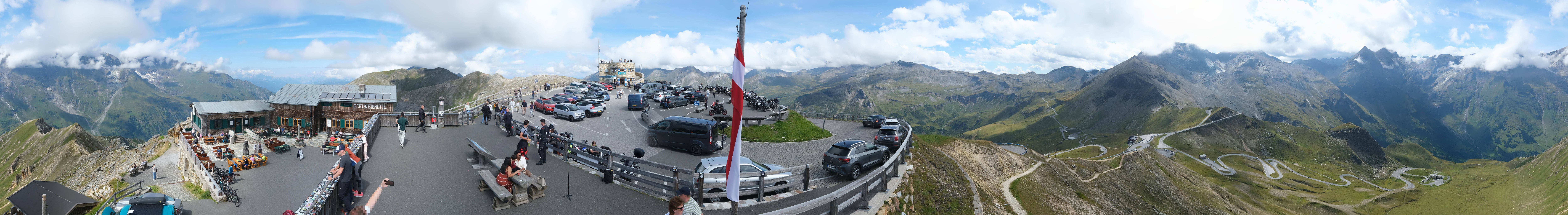 Archived image Webcam Panorama Grossglockner High Alpine Road - Edelweißhütte