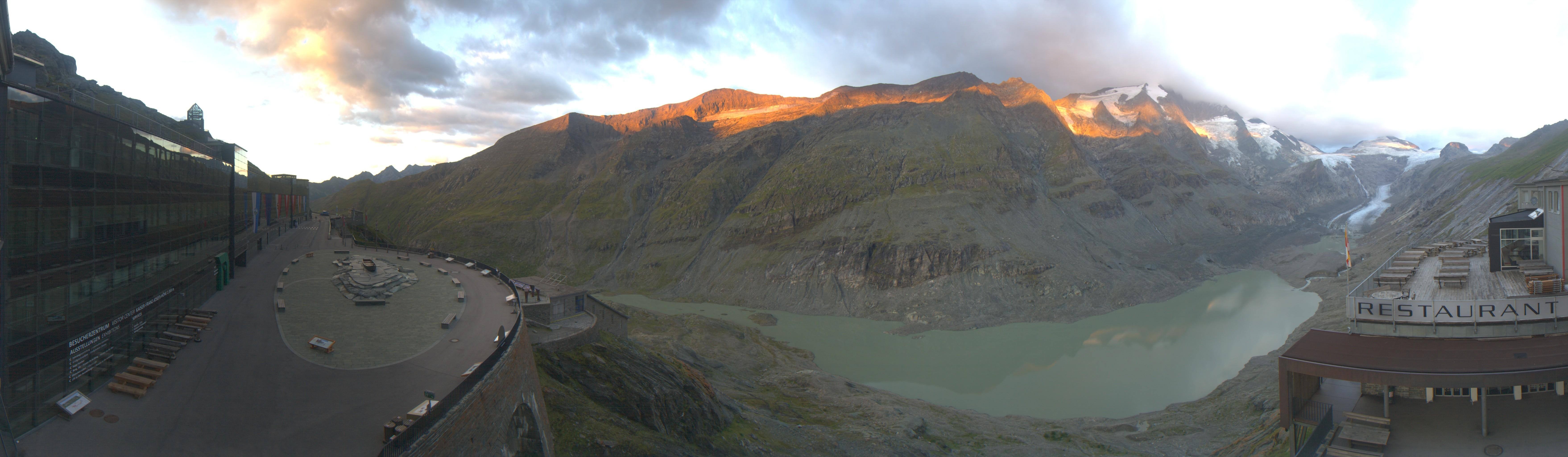 Archiv Foto Webcam Großglockner: Gletscherrestaurant Freiwandeck