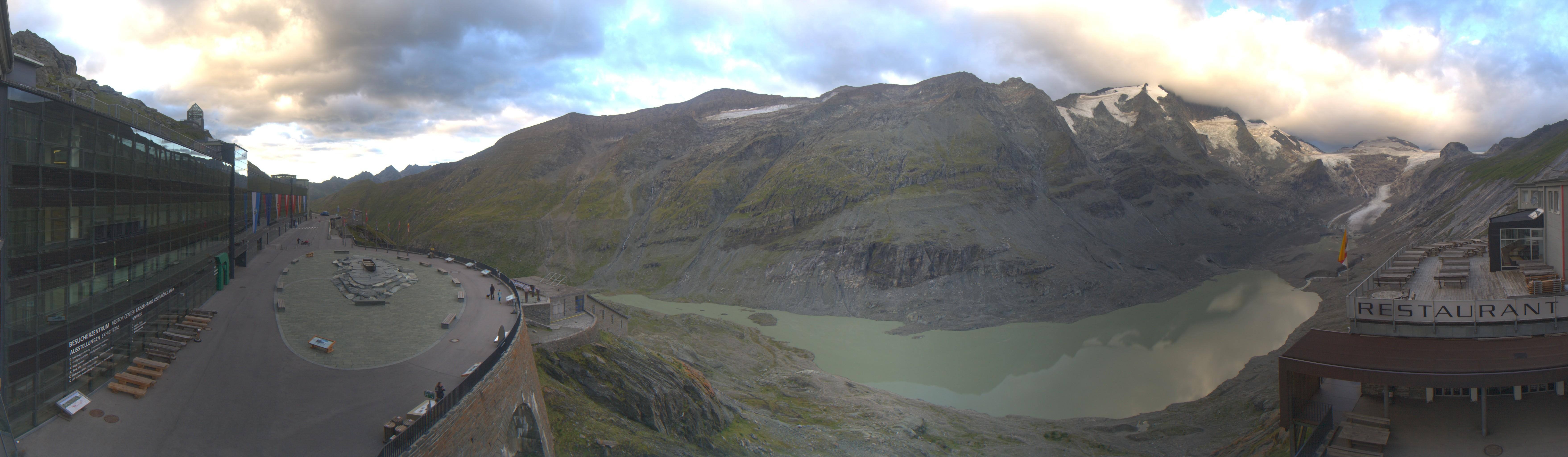Archiv Foto Webcam Großglockner: Gletscherrestaurant Freiwandeck