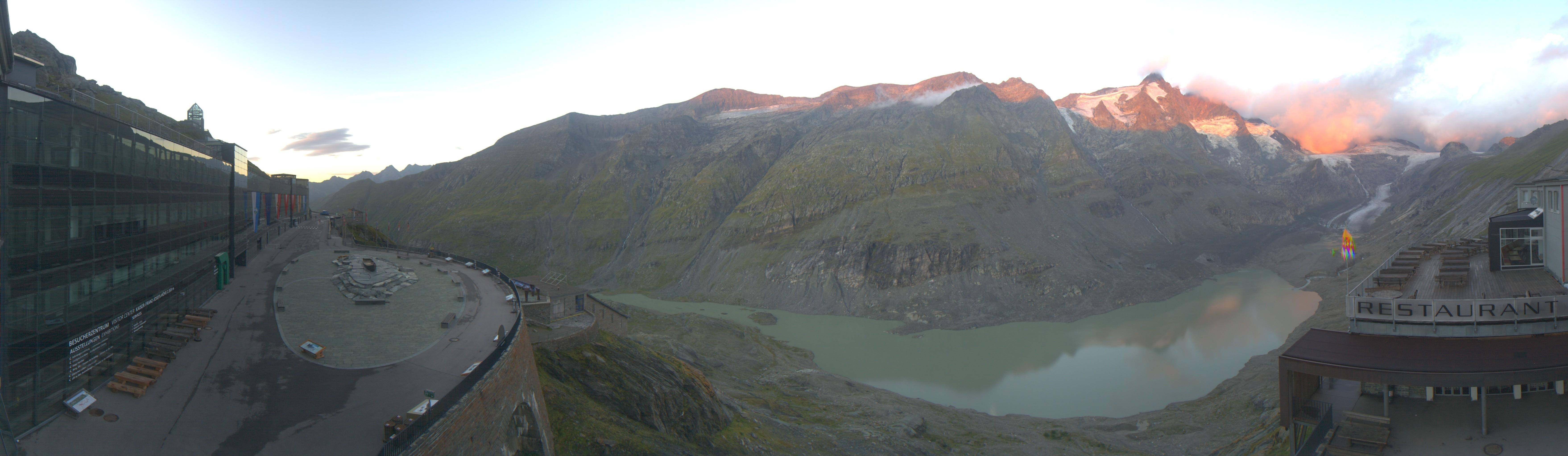 Archiv Foto Webcam Großglockner: Gletscherrestaurant Freiwandeck
