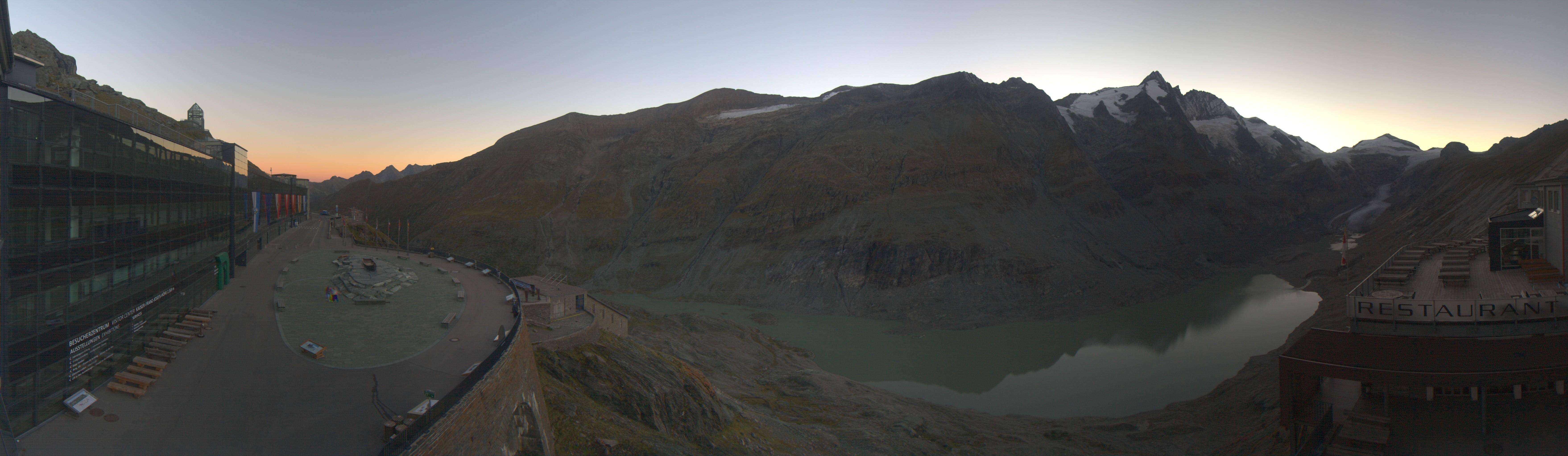 Archiv Foto Webcam Großglockner: Gletscherrestaurant Freiwandeck