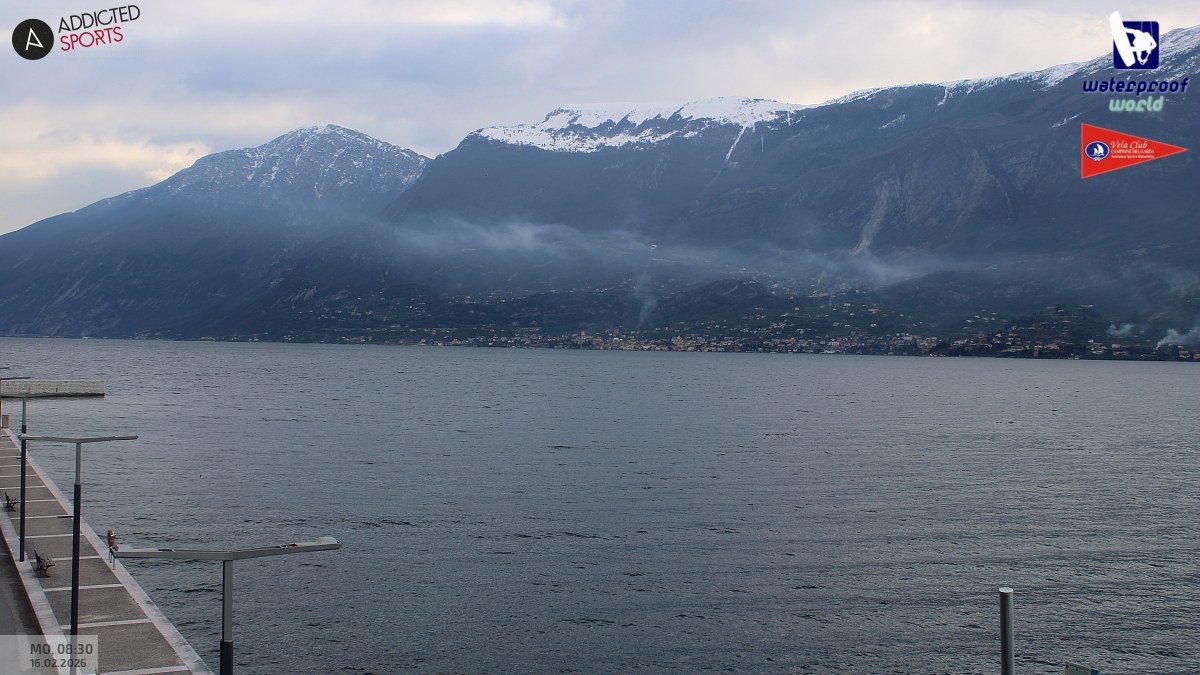 Archiv Foto Webcam Gardasee Campione del Garda