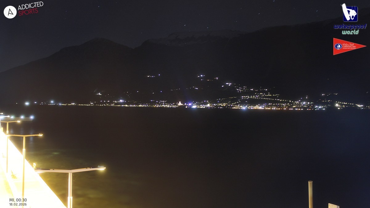 Archiv Foto Webcam Gardasee Campione del Garda