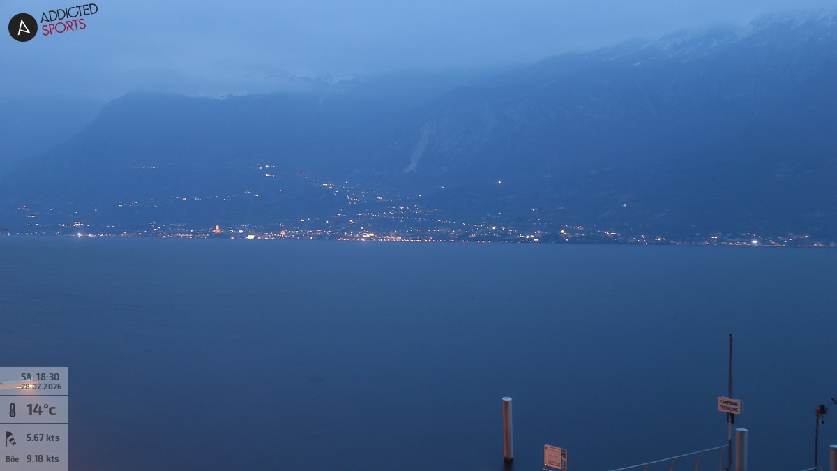 Archiv Foto Webcam Gardasee Campione del Garda