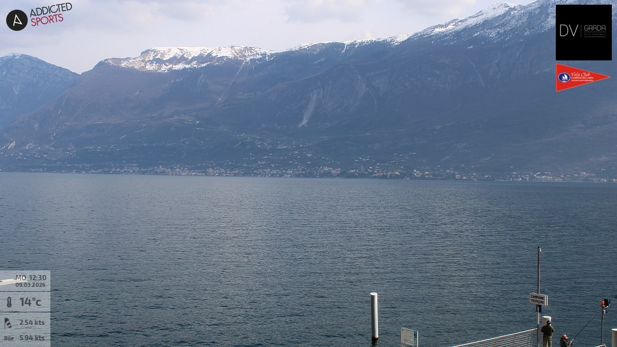 Archiv Foto Webcam Gardasee Campione del Garda