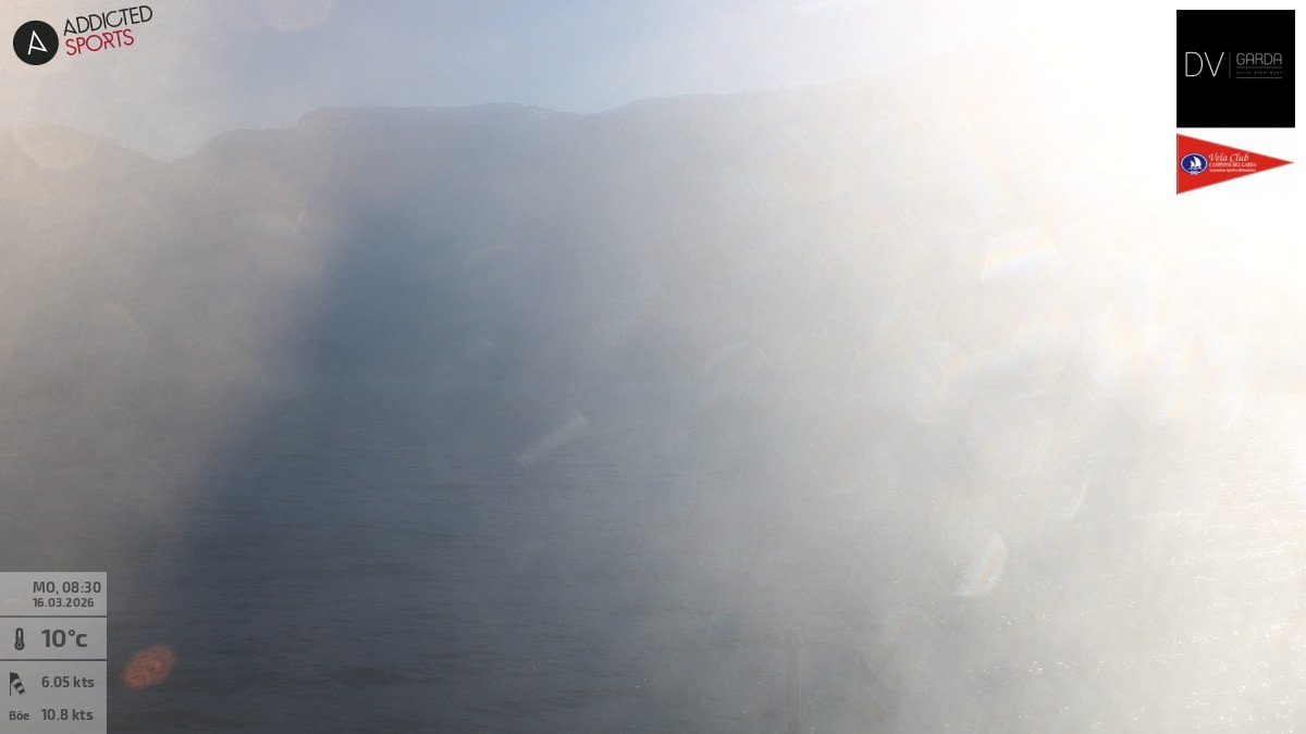 Archiv Foto Webcam Gardasee Campione del Garda