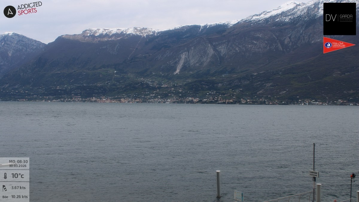 Archiv Foto Webcam Gardasee Campione del Garda
