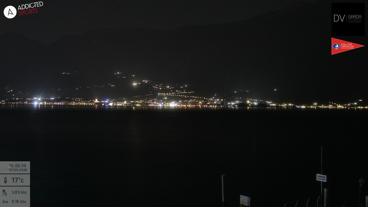 Archiv Foto Webcam Gardasee Campione del Garda