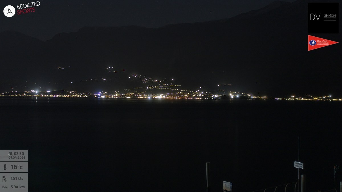 Archiv Foto Webcam Gardasee Campione del Garda