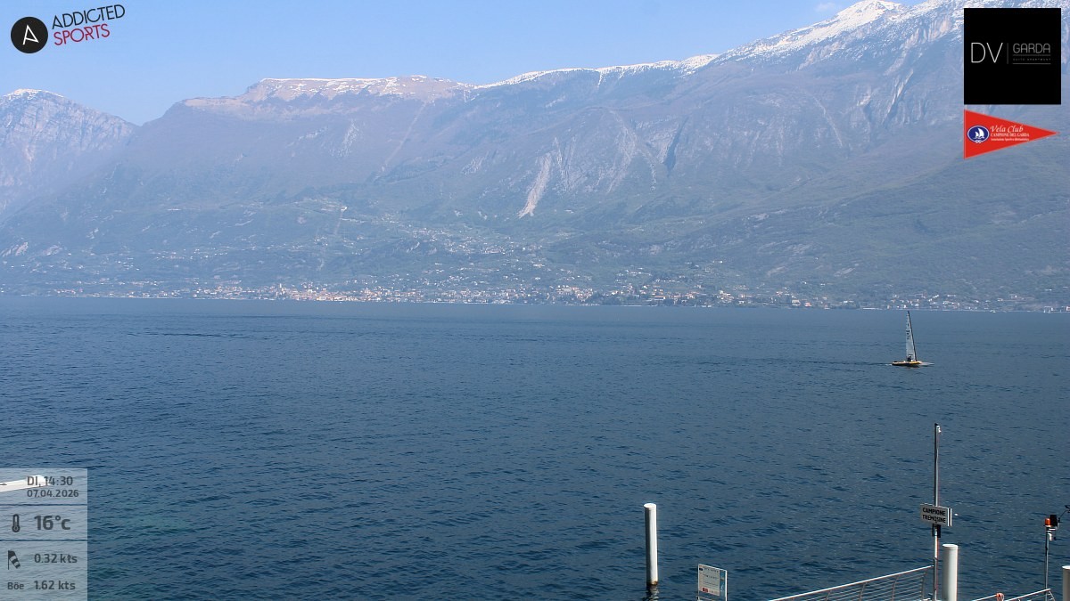 Archiv Foto Webcam Gardasee Campione del Garda