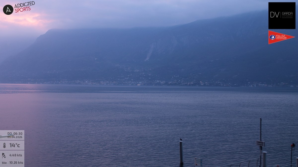 Archiv Foto Webcam Gardasee Campione del Garda