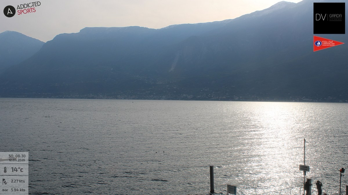 Archiv Foto Webcam Gardasee Campione del Garda