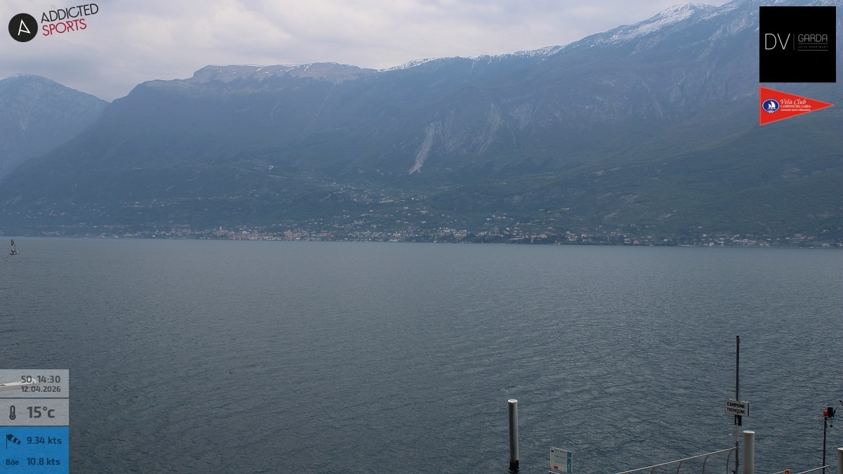Archiv Foto Webcam Gardasee Campione del Garda