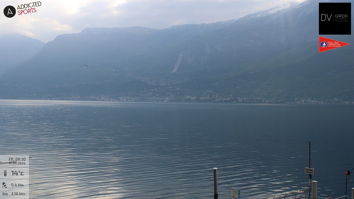 Archiv Foto Webcam Gardasee Campione del Garda