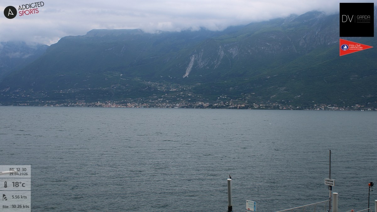 Archiv Foto Webcam Gardasee Campione del Garda