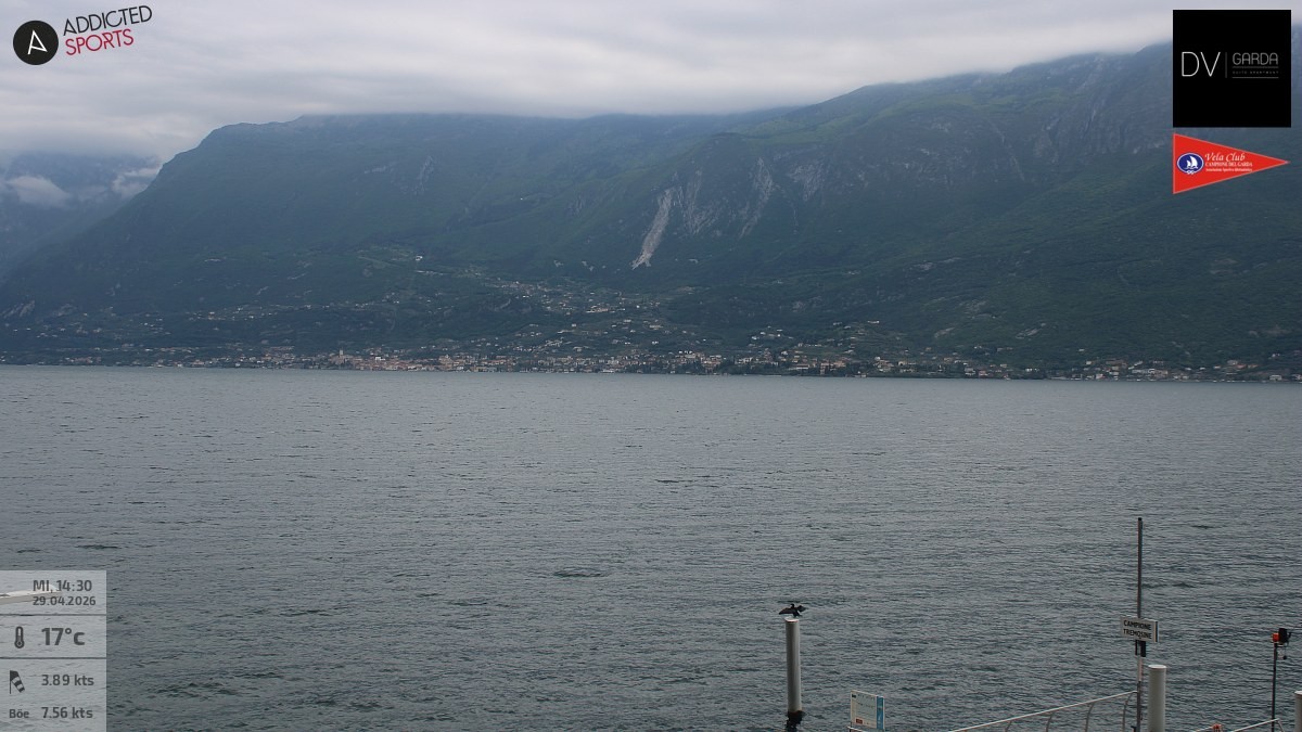 Archiv Foto Webcam Gardasee Campione del Garda