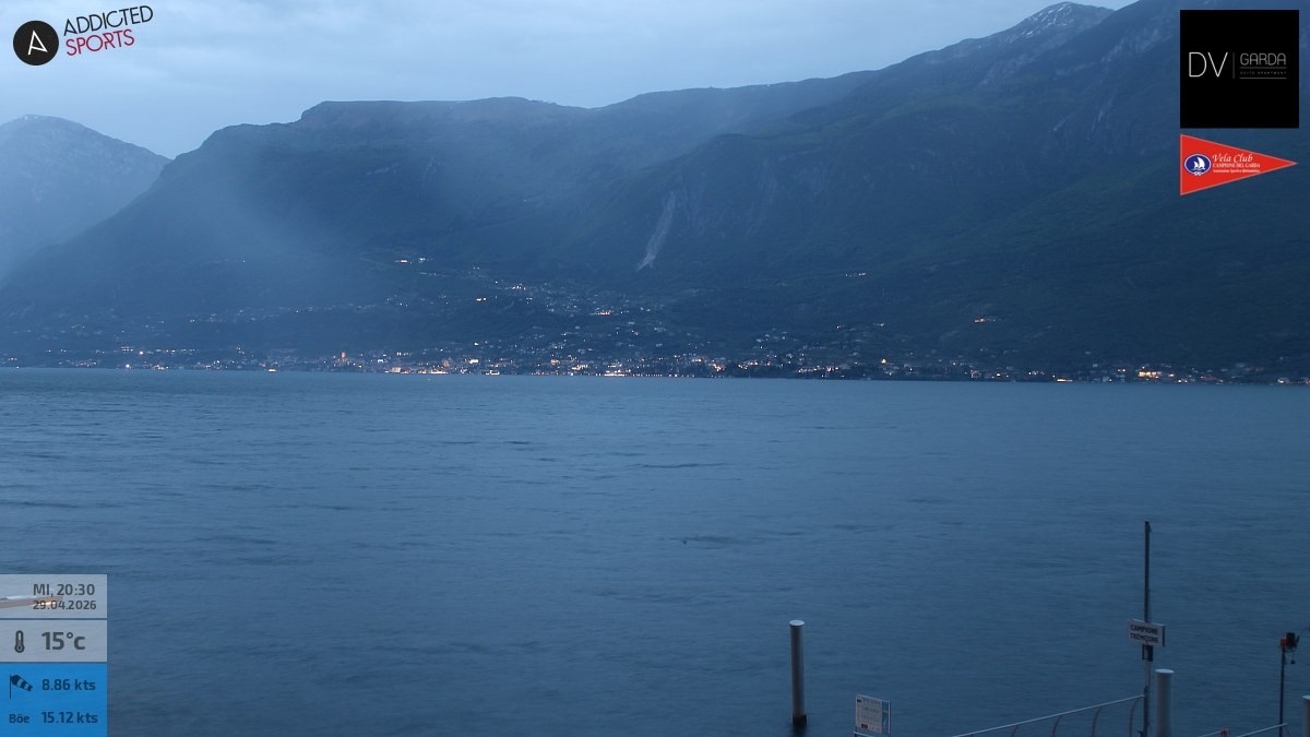Archiv Foto Webcam Gardasee Campione del Garda