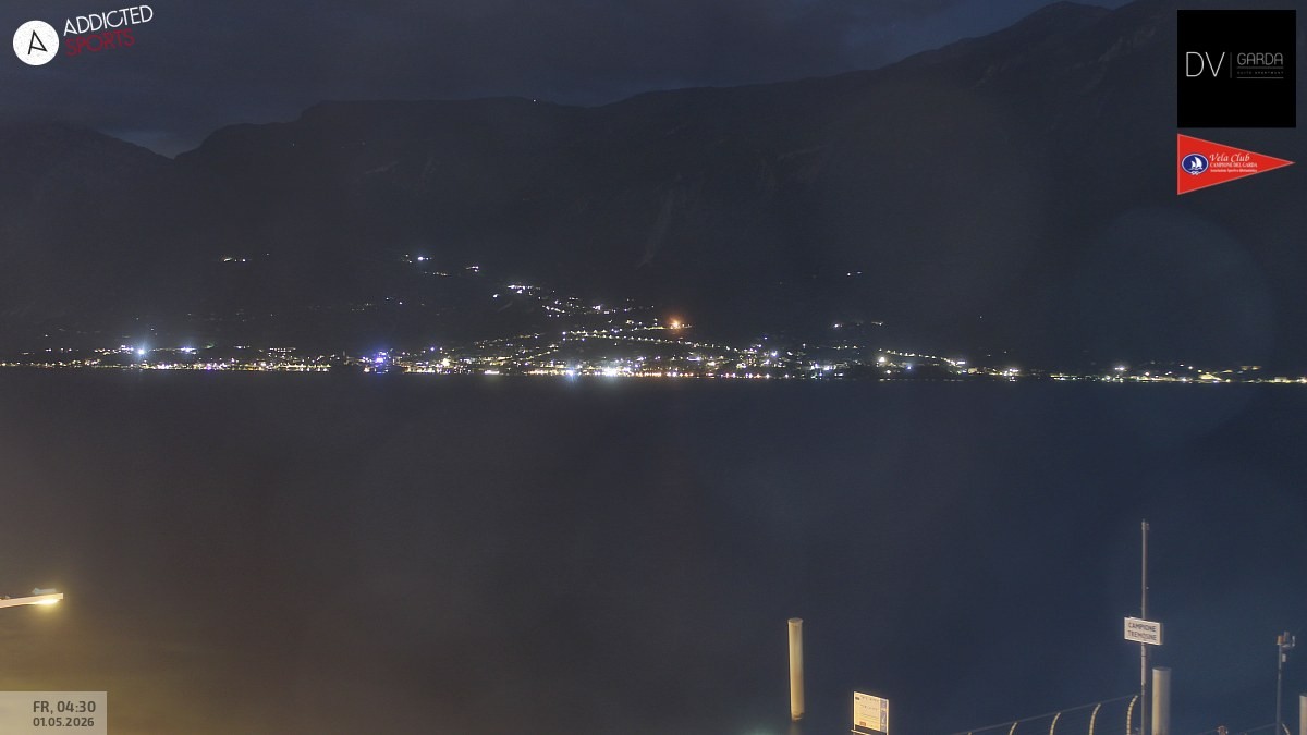 Archiv Foto Webcam Gardasee Campione del Garda