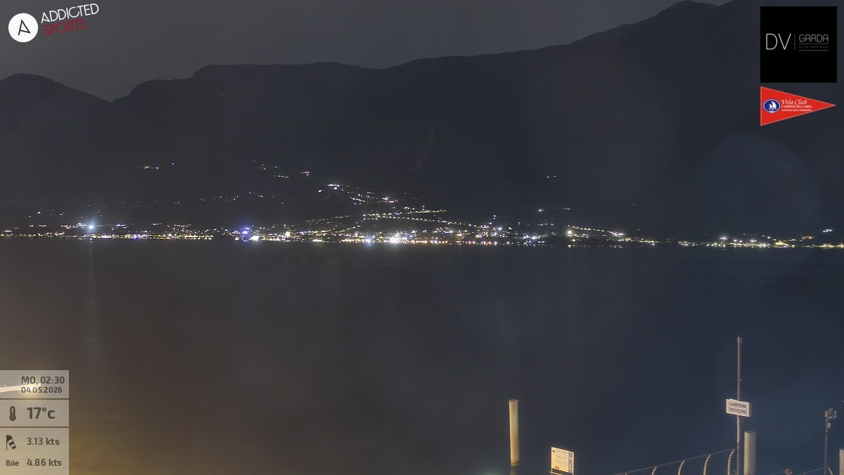 Archiv Foto Webcam Gardasee Campione del Garda