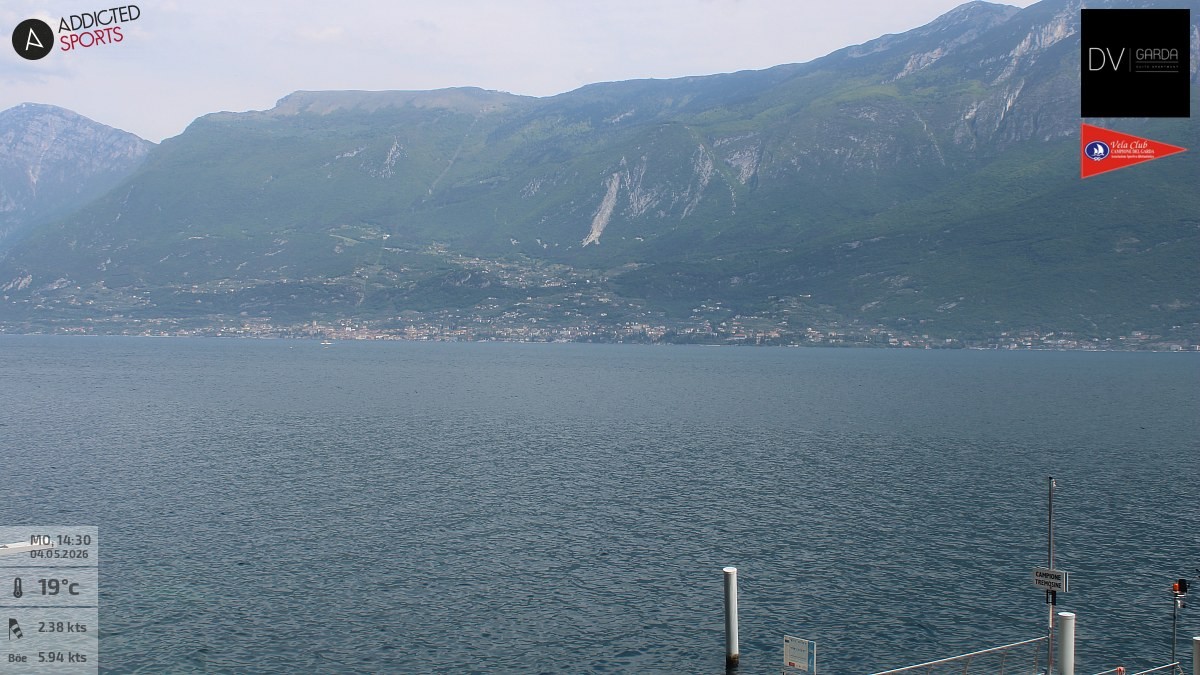 Archiv Foto Webcam Gardasee Campione del Garda