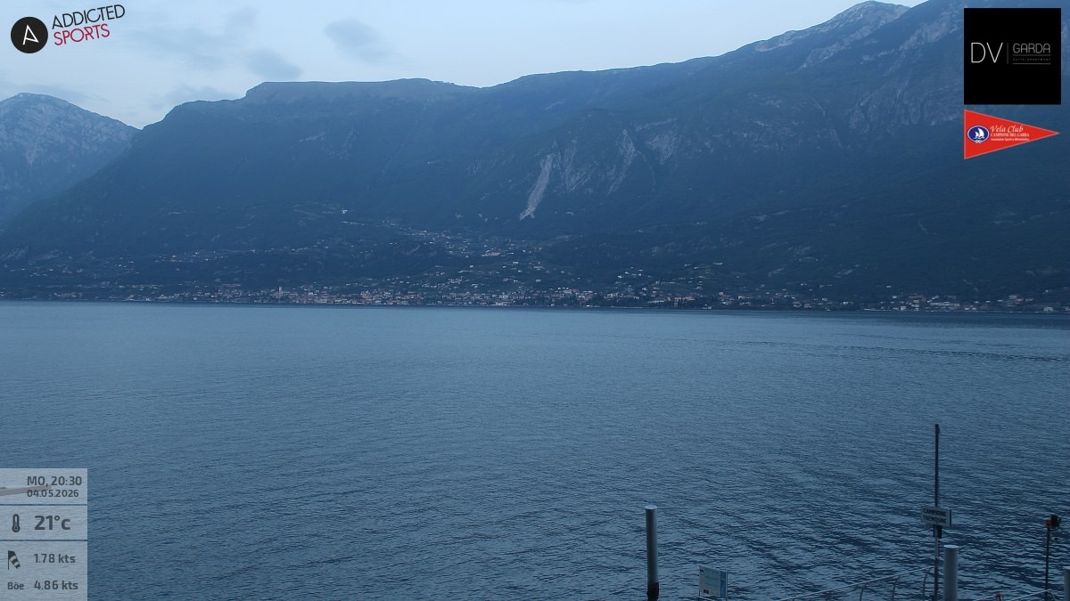Archiv Foto Webcam Gardasee Campione del Garda