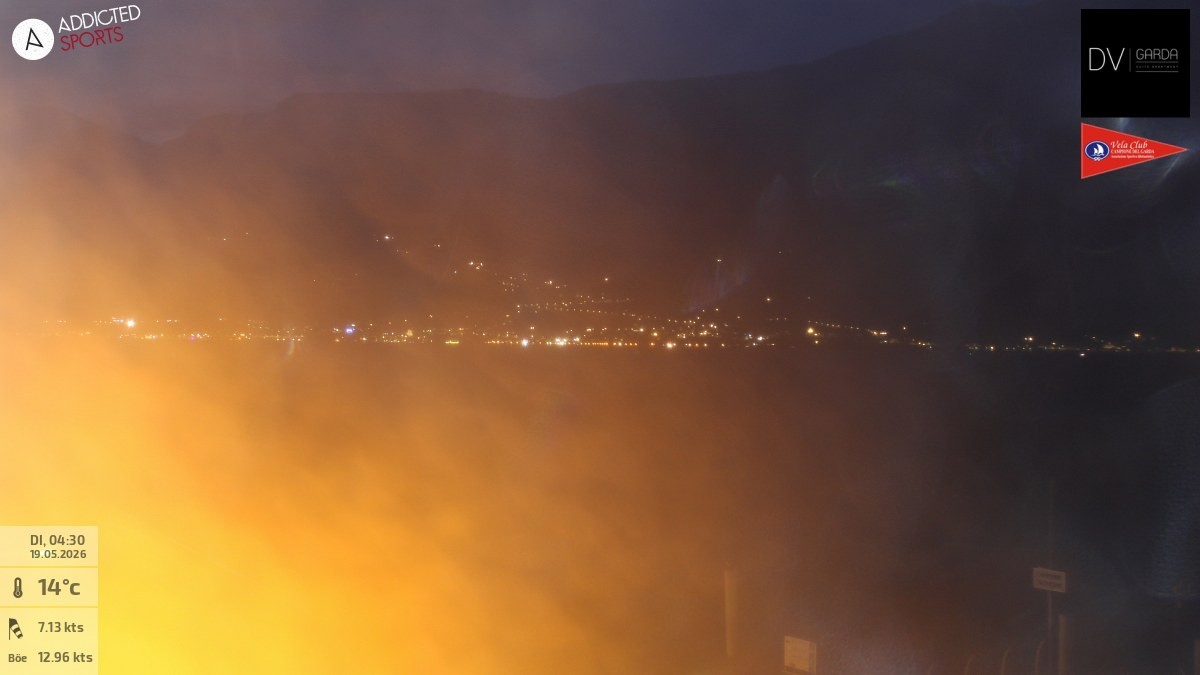 Archiv Foto Webcam Gardasee Campione del Garda