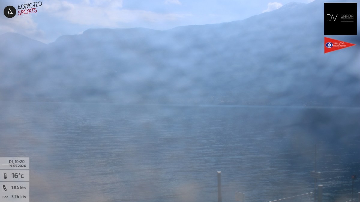 Archiv Foto Webcam Gardasee Campione del Garda