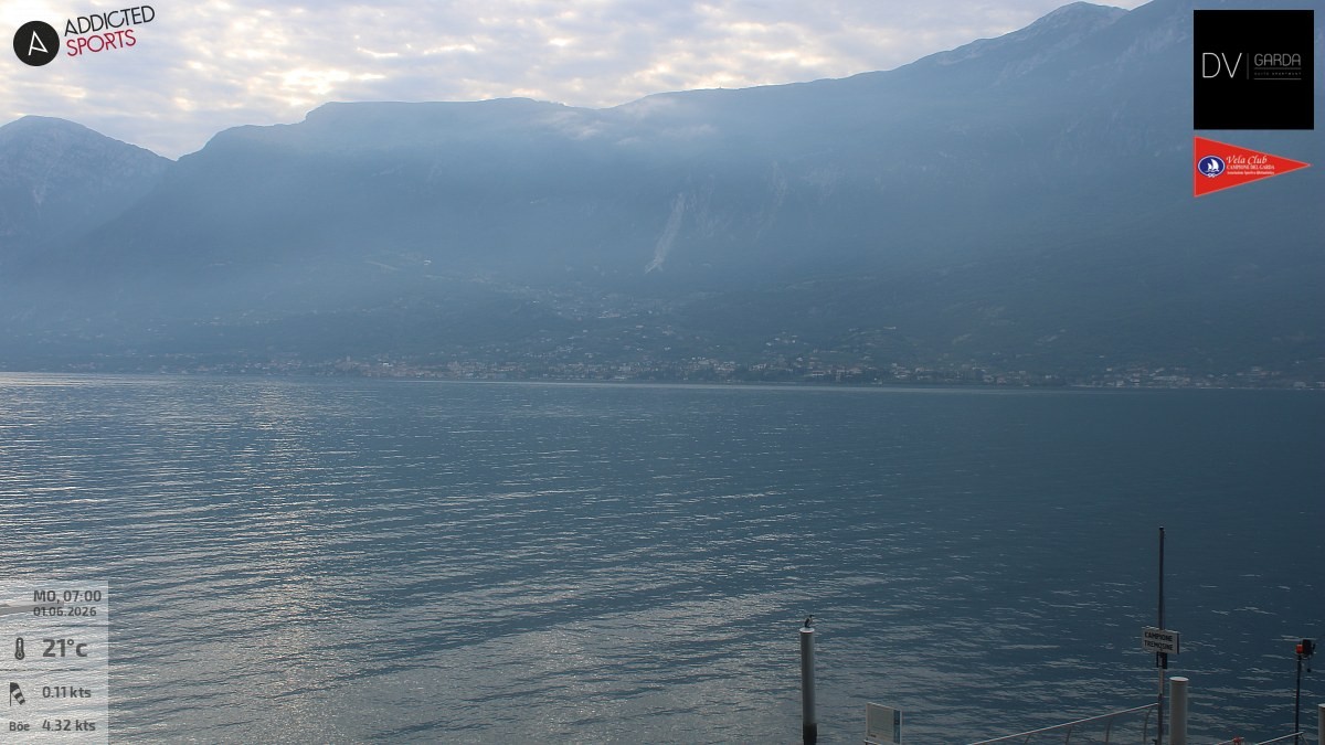 Archiv Foto Webcam Gardasee Campione del Garda