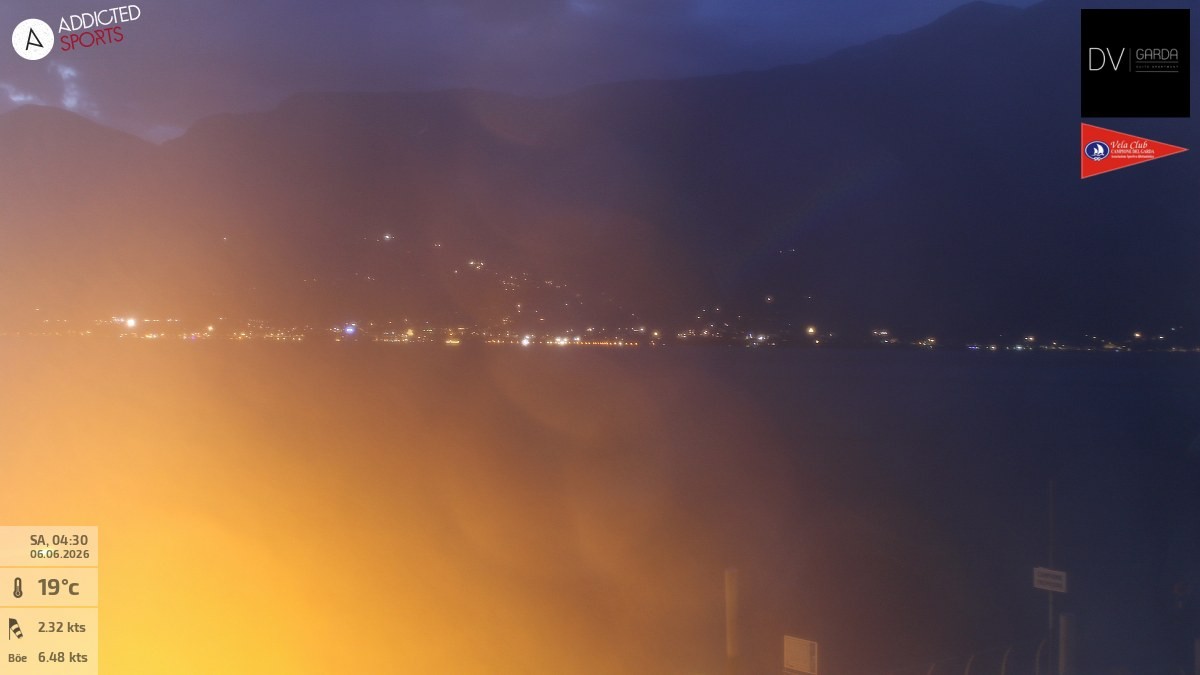 Archiv Foto Webcam Gardasee Campione del Garda
