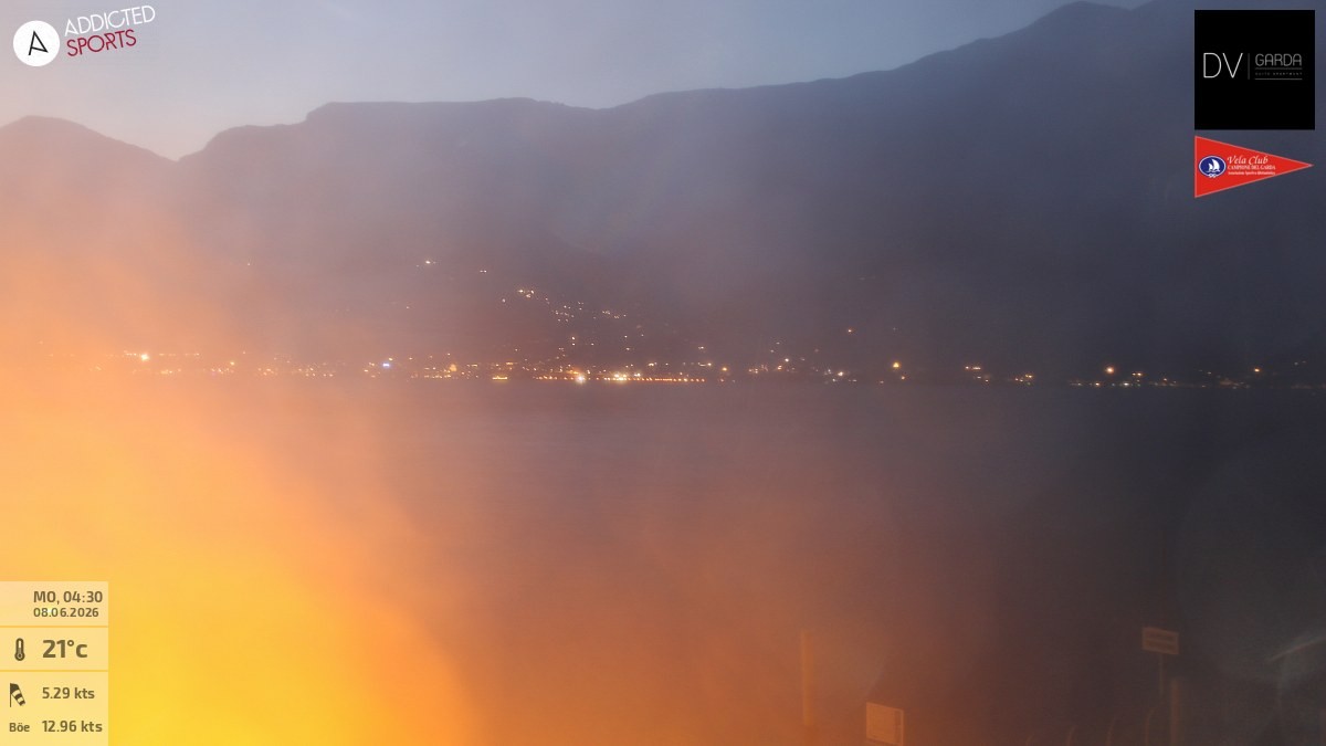 Archiv Foto Webcam Gardasee Campione del Garda