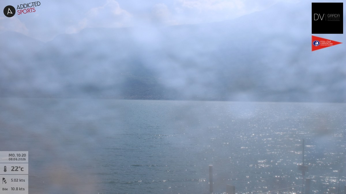 Archiv Foto Webcam Gardasee Campione del Garda