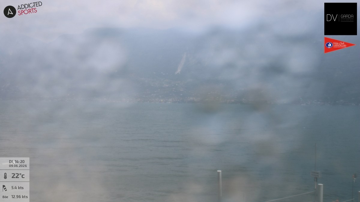 Archiv Foto Webcam Gardasee Campione del Garda