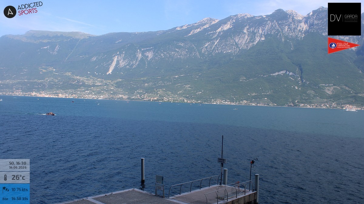 Archiv Foto Webcam Gardasee Campione del Garda