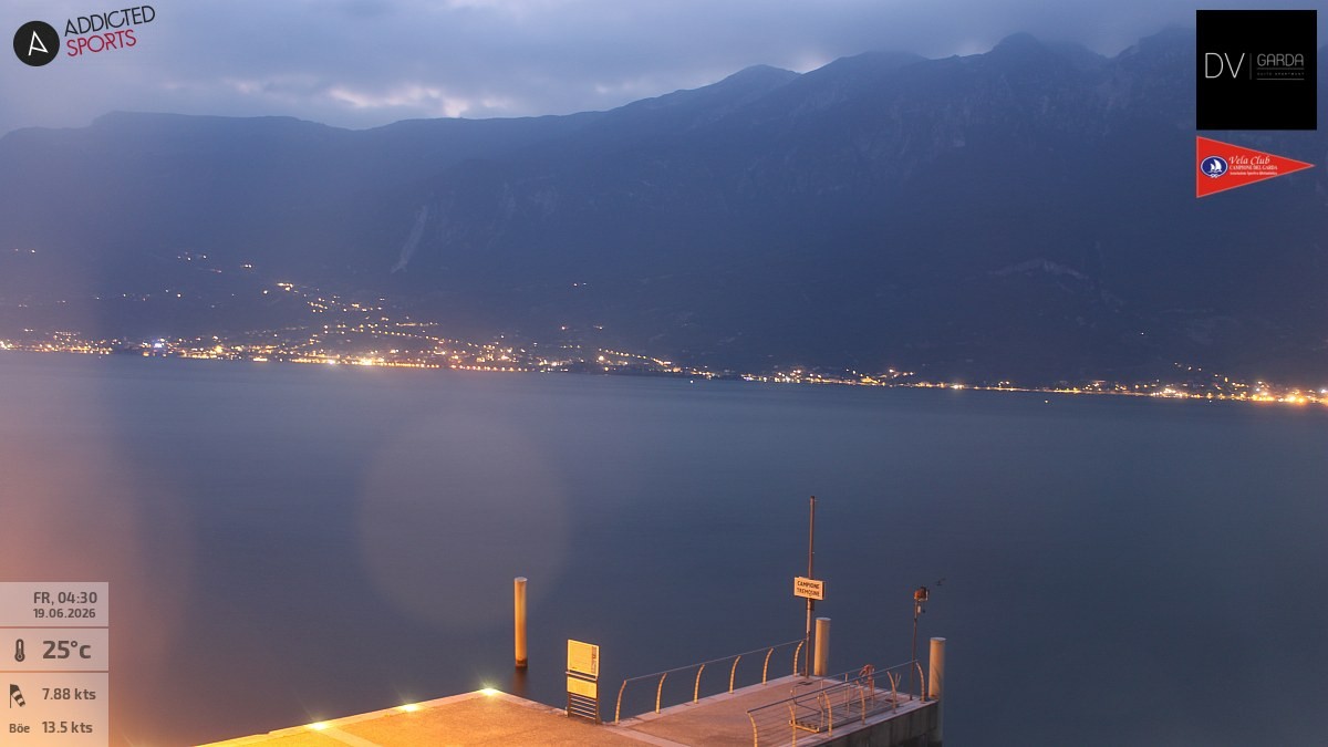 Archiv Foto Webcam Gardasee Campione del Garda