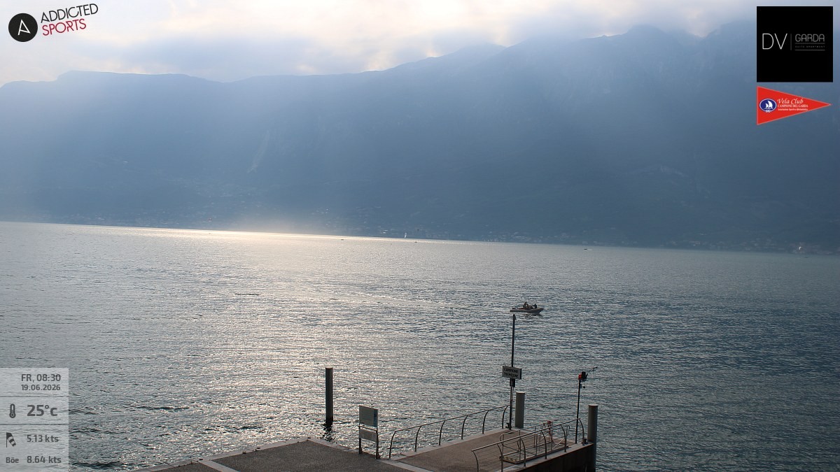 Archiv Foto Webcam Gardasee Campione del Garda