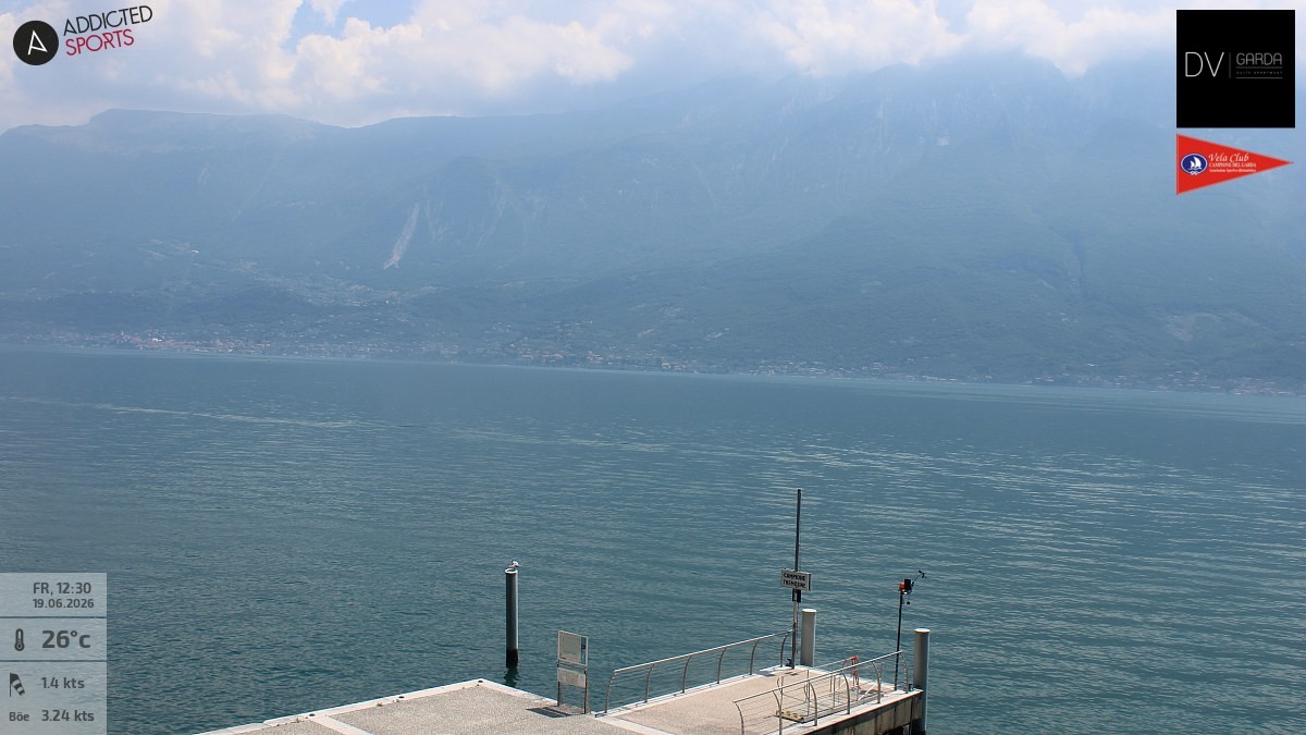 Archiv Foto Webcam Gardasee Campione del Garda