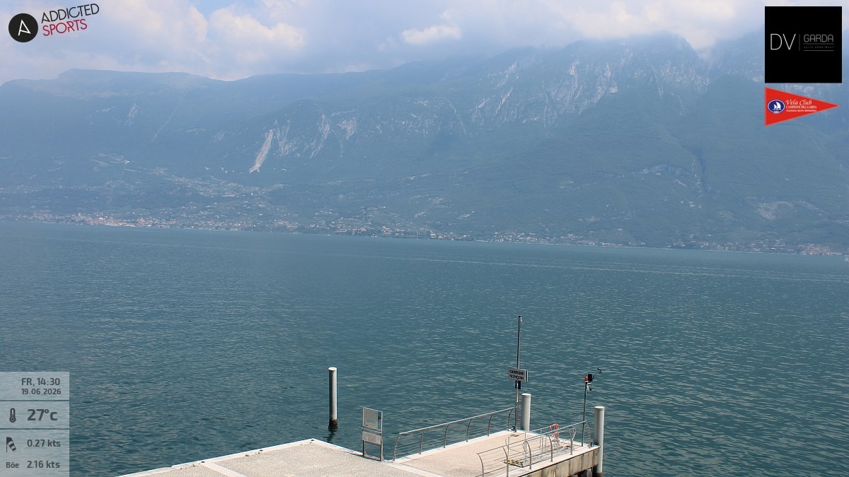 Archiv Foto Webcam Gardasee Campione del Garda